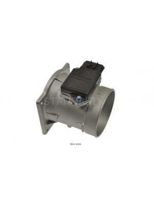 Standard Motor Products V38001 New Air Mass Sensor